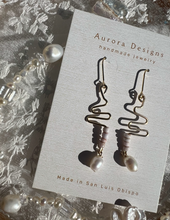 Load image into Gallery viewer, Isabella