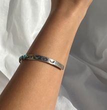 Load image into Gallery viewer, Delicate Turquoise bracelet

