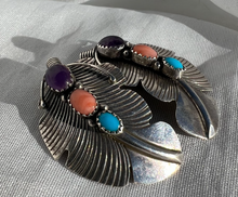 Load image into Gallery viewer, Beautiful Vintage Leaf earring clasps
