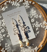 Load image into Gallery viewer, Elenor
