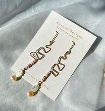 Load image into Gallery viewer, Elenor
