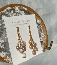 Load image into Gallery viewer, Ellie
