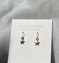 Load image into Gallery viewer, Devin
