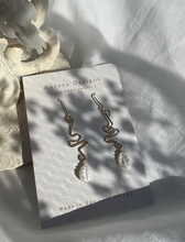 Load image into Gallery viewer, Poppy
